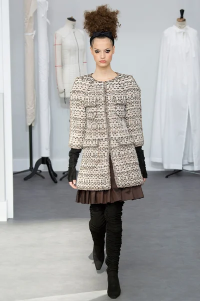 Look 26